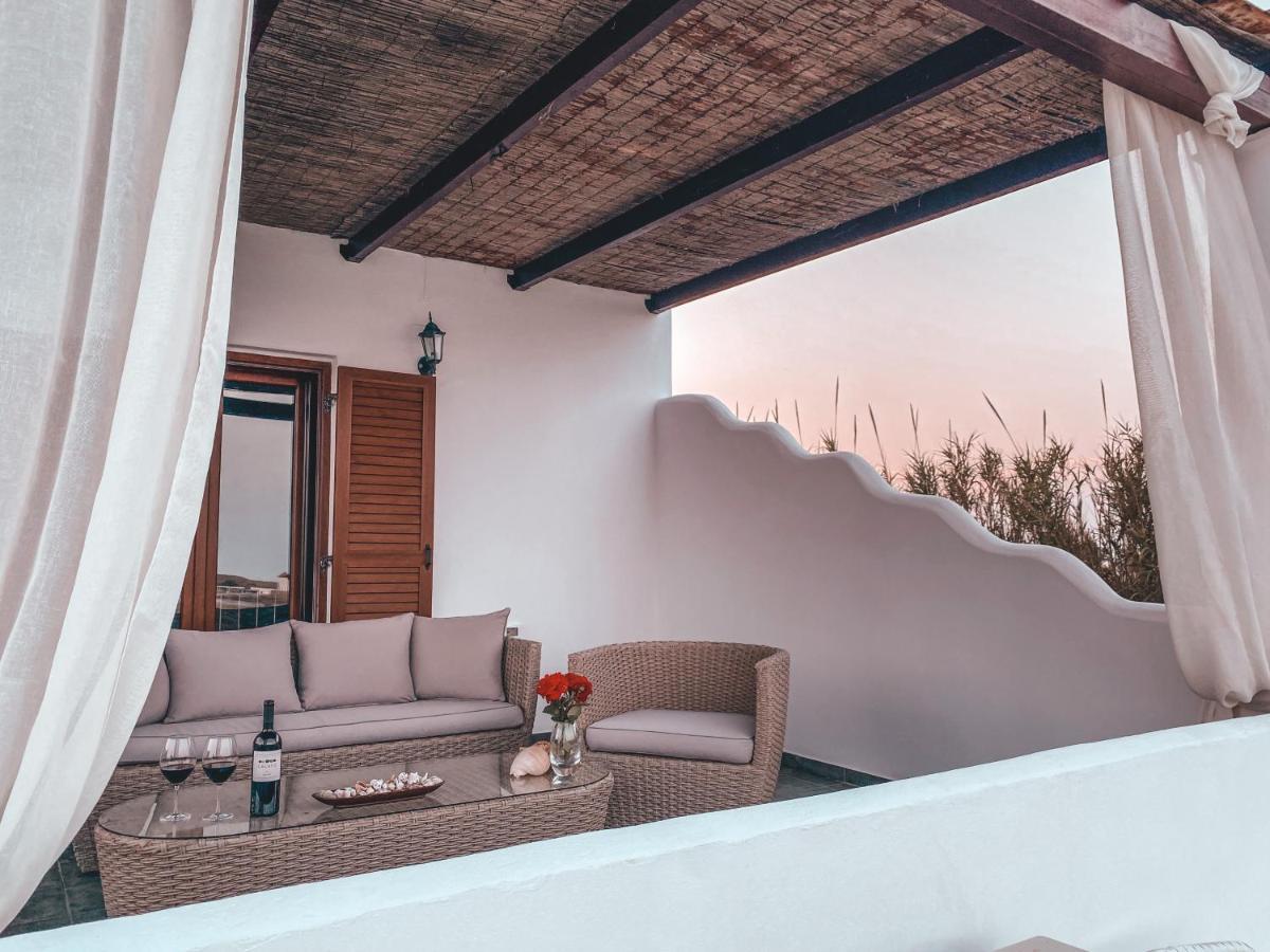 Luxury 3Br Sunrise Villa , Seaside Gyrismata Skyros Exteriör bild
